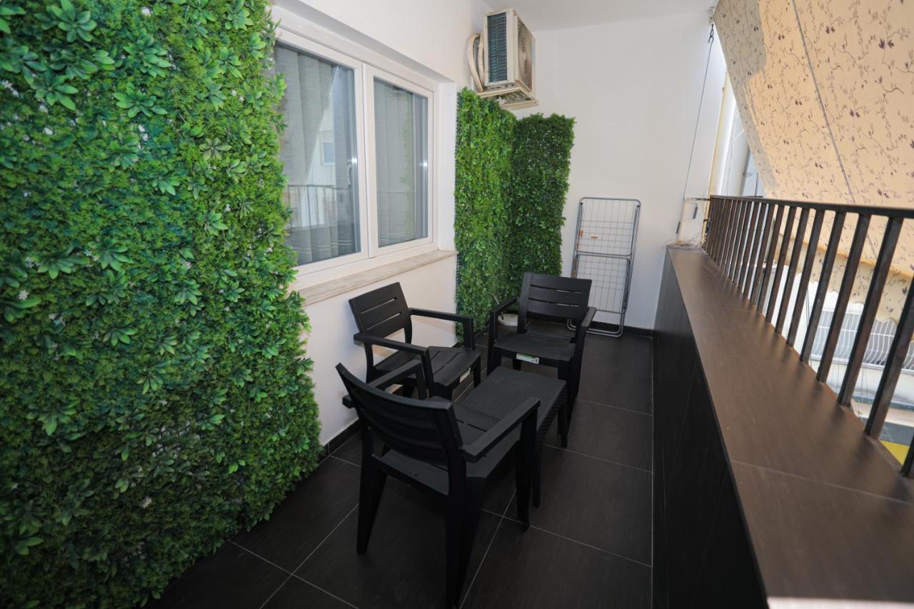 טיראנה Miku Apartment -Outstanding Apartment At Taiwan מראה חיצוני תמונה
