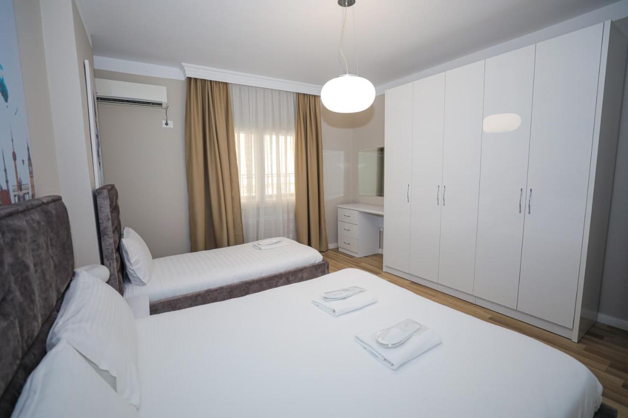 טיראנה Miku Apartment -Outstanding Apartment At Taiwan מראה חיצוני תמונה