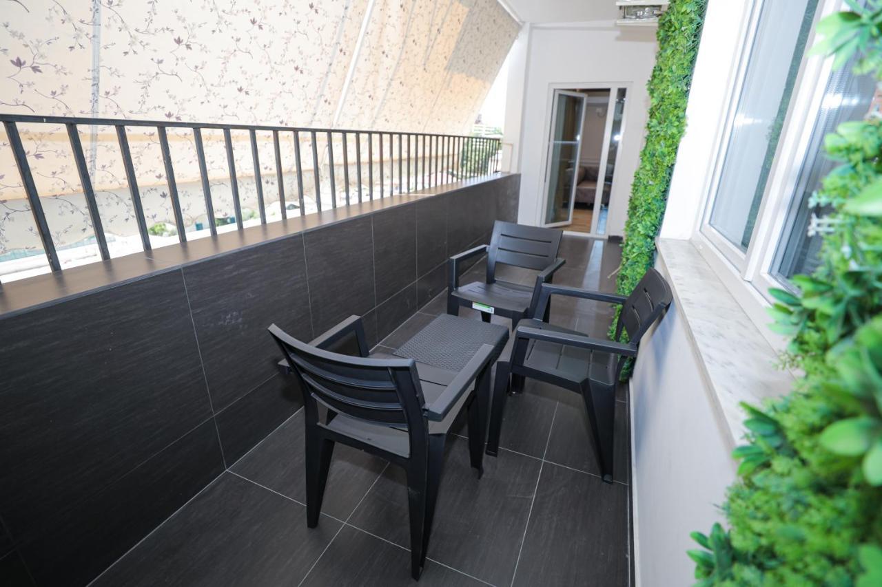 טיראנה Miku Apartment -Outstanding Apartment At Taiwan מראה חיצוני תמונה