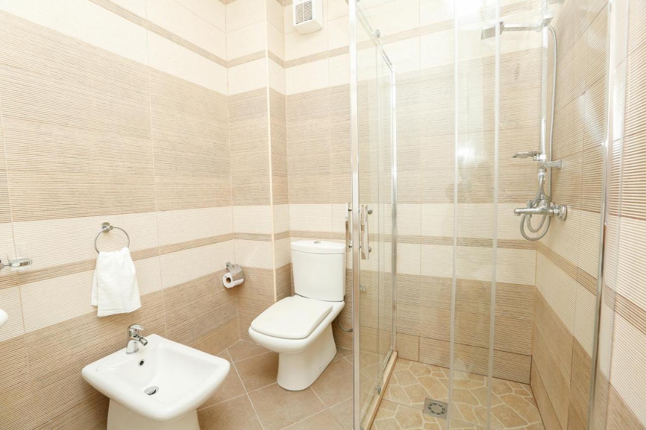 טיראנה Miku Apartment -Outstanding Apartment At Taiwan מראה חיצוני תמונה